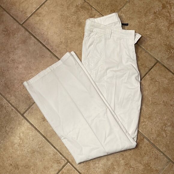 White pants   - Picture 1 of 4